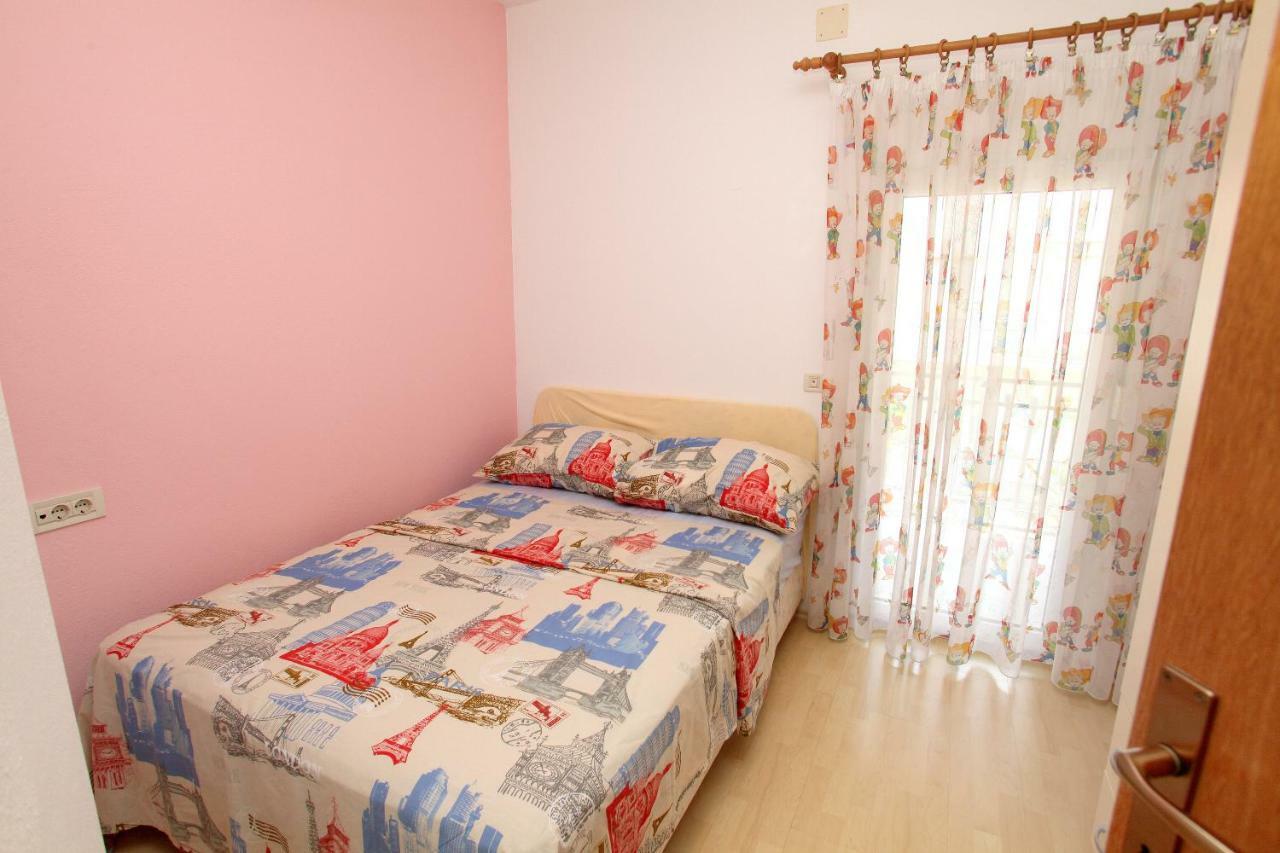 Apartman Dinka Trogir Extérieur photo