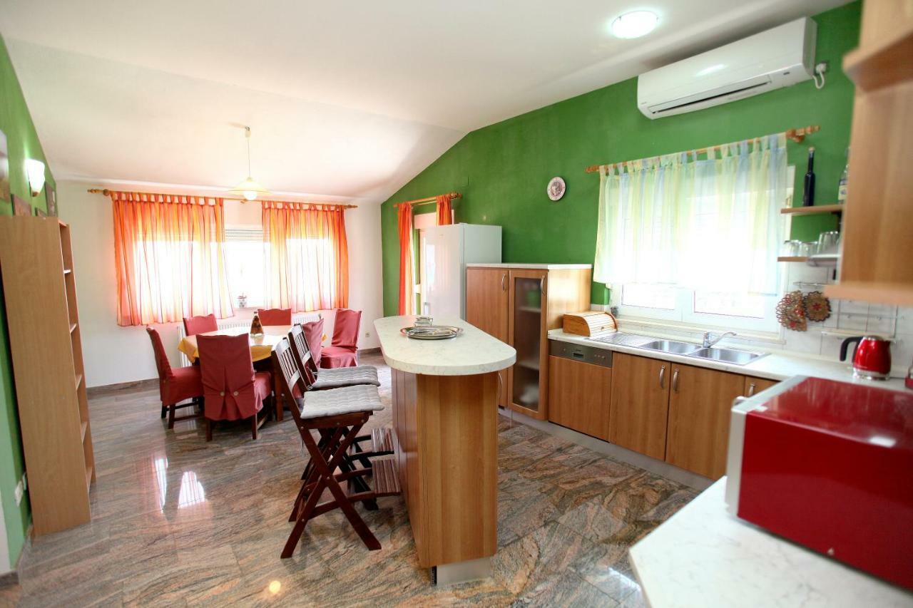 Apartman Dinka Trogir Extérieur photo