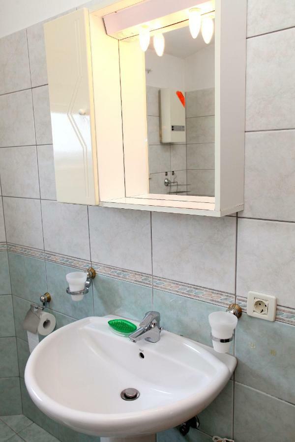 Apartman Dinka Trogir Extérieur photo