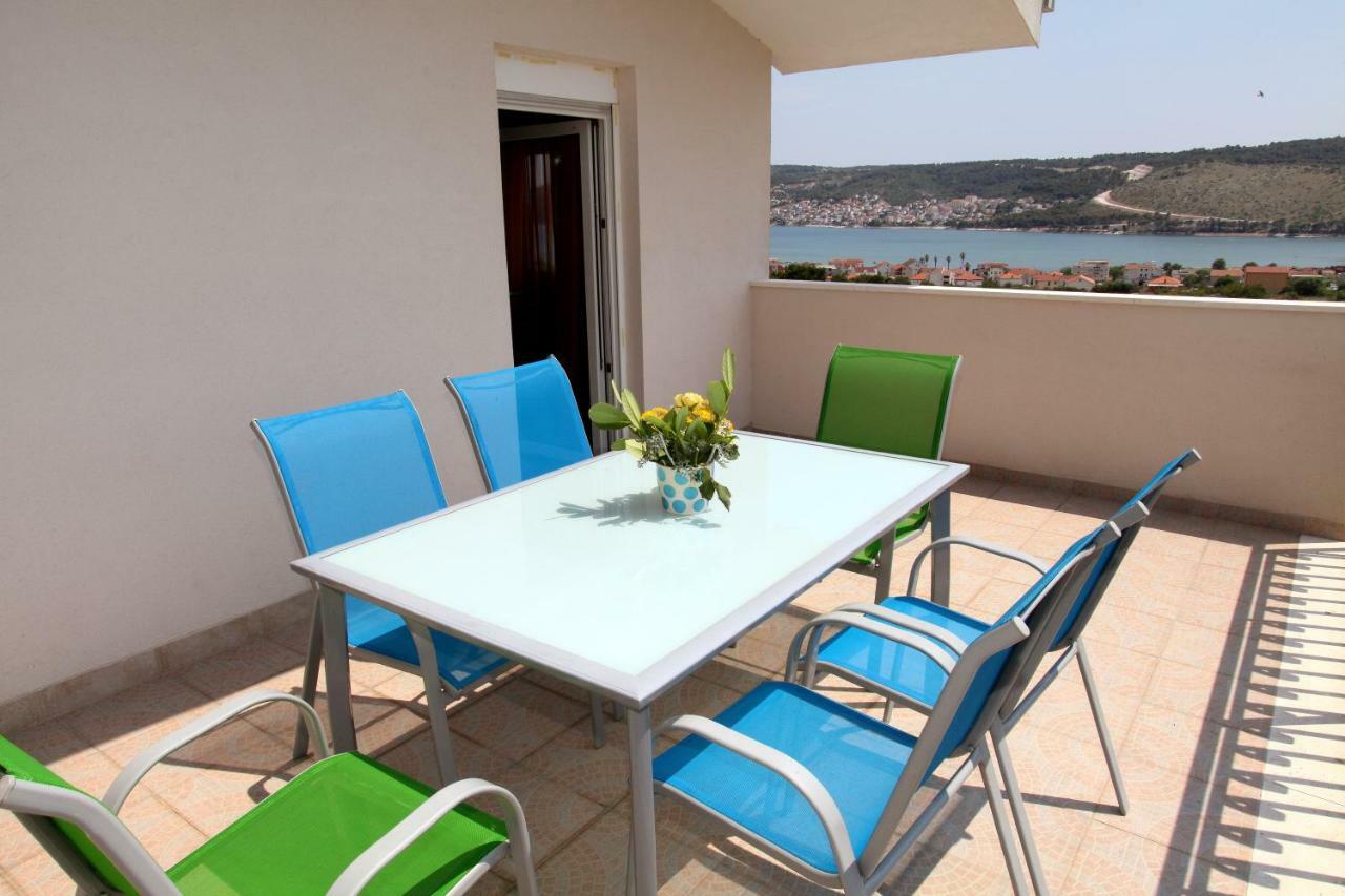 Apartman Dinka Trogir Extérieur photo